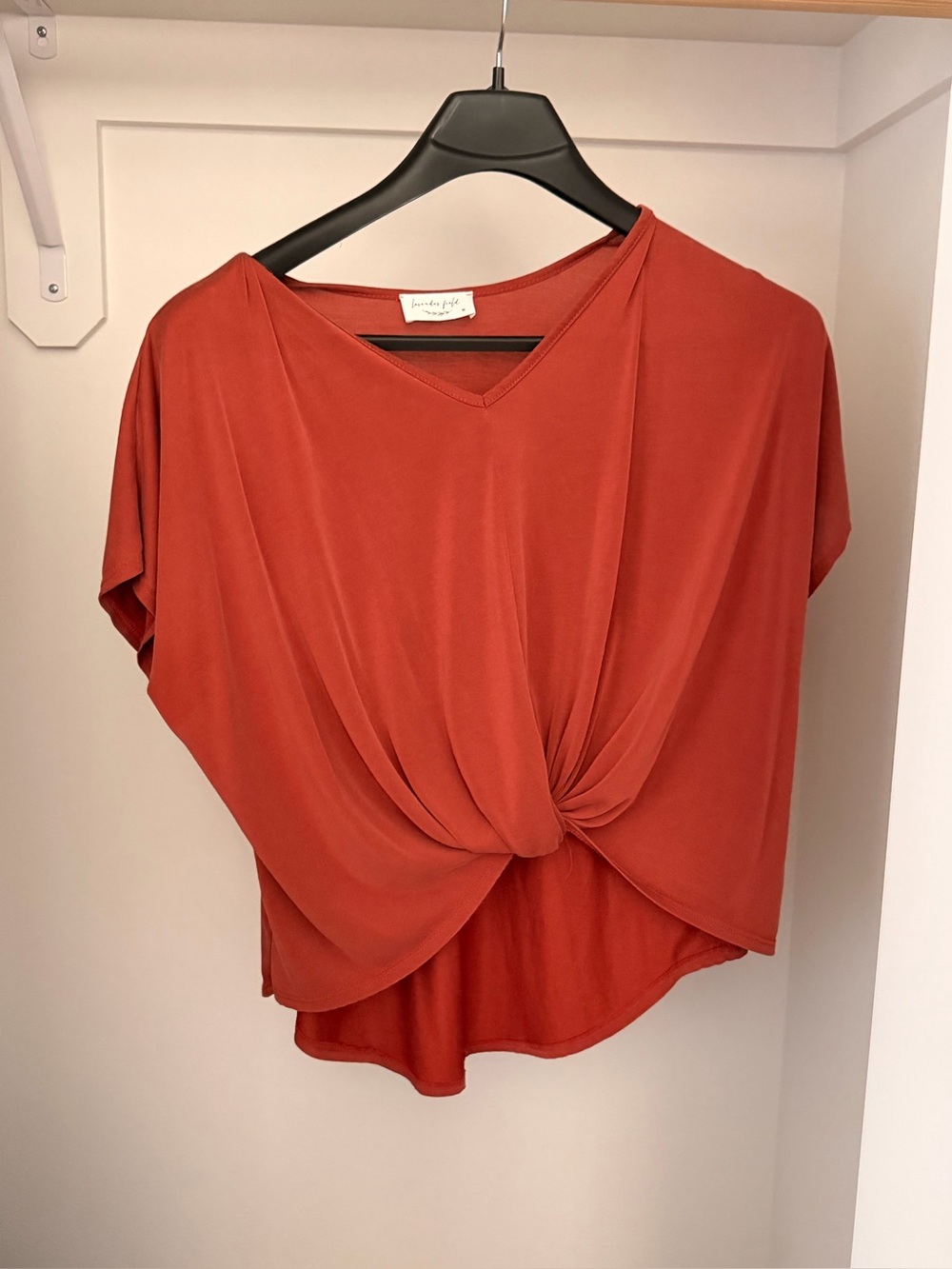Rust Twist-Front V-Neck Women's Top